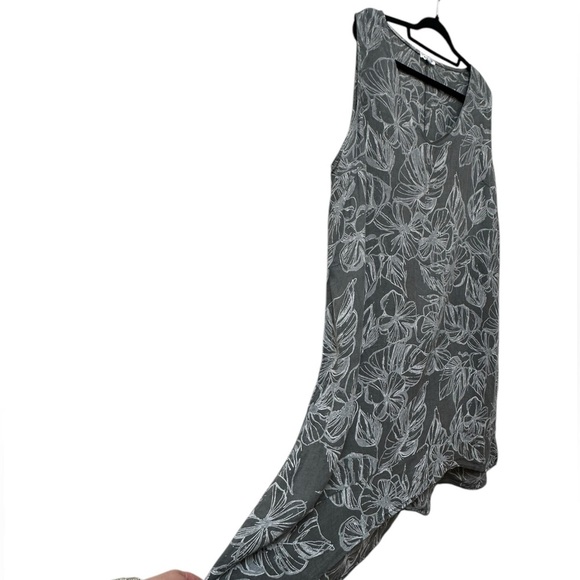 ✨ 36. Linen floral palm print sleeveless dress in plus size 3X - Picture 4 of 15